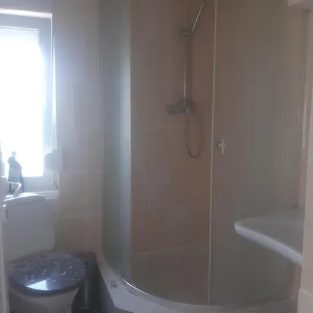 Rogozen Guesthouse B&B