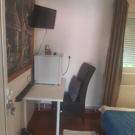 Rogozen guesthouse Couette-café